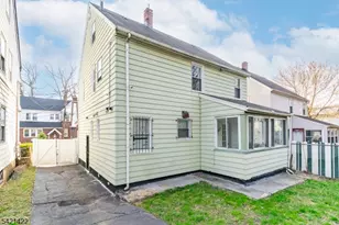 327 Field Pl, Hillside, NJ 07205 - Photo 26