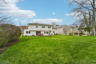 14 Eton Pl, Springfield Twp., NJ 07081 - Photo 22