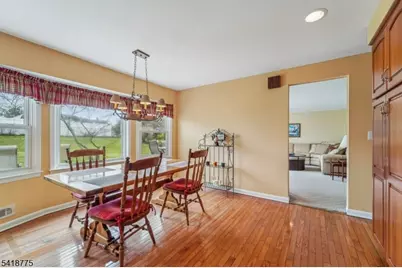 14 Eton Pl, Springfield Twp., NJ 07081 - Photo 10