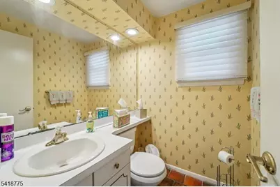 14 Eton Pl, Springfield Twp., NJ 07081 - Photo 12