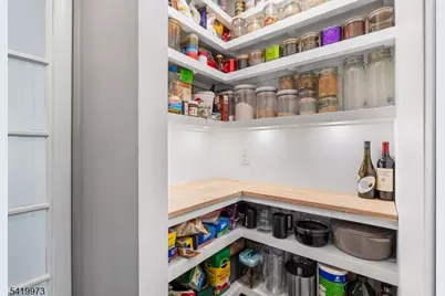 28 Trafalgar Ct, Washington Township, NJ 07840 - Photo 22