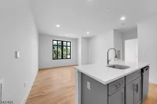 1037 Amboy Ave, Edison, NJ 08837 - Photo 4