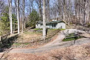 95 A Dreahook Rd, Readington, NJ 08833 - Photo 20