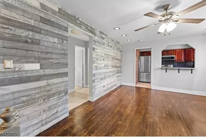 418 Esplanade #6, Hackensack, NJ 07601 - Photo 8