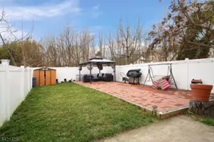 18 Llewellyn Ave, West Orange Township, NJ 07052 - Photo 8