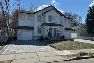338 Lincoln Ave, Elmwood Park, NJ 07407 - Photo 1