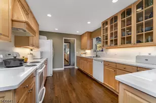 622 River Rd, Chatham Township, NJ 07928 - Photo 10