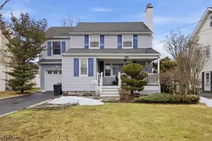 39 Center St, Pompton Lakes, NJ 07442 - Photo 1