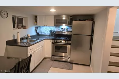 206 E Clay Ave, Roselle Park, NJ 07204 - Photo 18