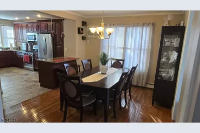 206 E Clay Ave, Roselle Park, NJ 07204 - Photo 10