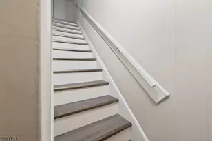 119 Vogel Pl, Middlesex, NJ 08846 - Photo 34