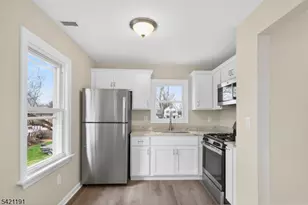 119 Vogel Pl, Middlesex, NJ 08846 - Photo 8