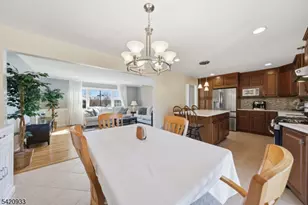 28 Lord Stirling Dr, Parsippany, NJ 07054 - Photo 8