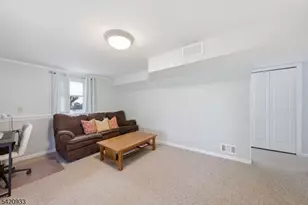 28 Lord Stirling Dr, Parsippany, NJ 07054 - Photo 30