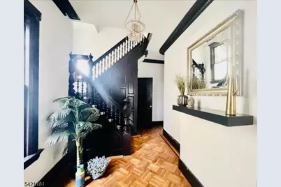 66 Washington Pl, East Rutherford, NJ 07073 - Photo 8