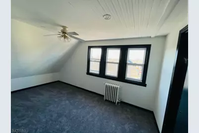 66 Washington Pl, East Rutherford, NJ 07073 - Photo 16