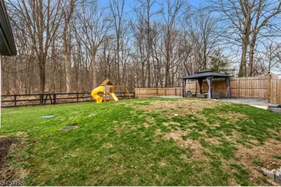 29 Tennis Rd, Jefferson Township, NJ 07849 - Photo 32