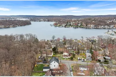 29 Tennis Rd, Jefferson Township, NJ 07849 - Photo 42