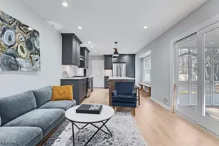 7 Village Rd, Florham Park, NJ 07932 - Photo 10