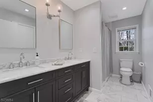 7 Village Rd, Florham Park, NJ 07932 - Photo 16