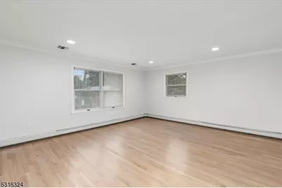 4 Coppola St, Nutley, NJ 07110 - Photo 4