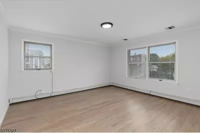 4 Coppola St, Nutley, NJ 07110 - Photo 10