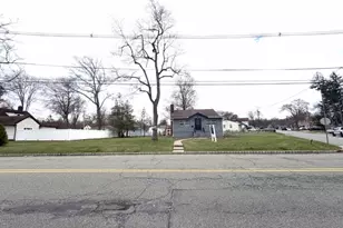 336 Lake Shore Dr, Parsippany, NJ 07034 - Photo 2