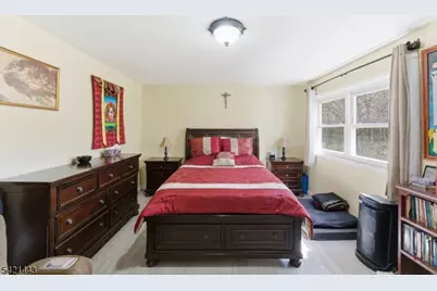 3509 Charles Ct, North Bergen, NJ 07047 - Photo 12