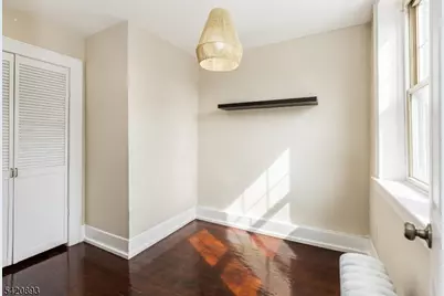 43 Pleasant Way #2, Montclair, NJ 07042 - Photo 16