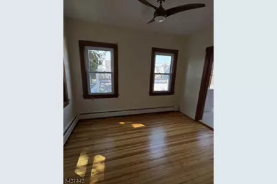 1 Laurel Pl #1, East Rutherford, NJ 07073 - Photo 6