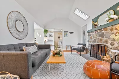 2109 Lakeside Dr, Vernon Twp., NJ 07422 - Photo 14