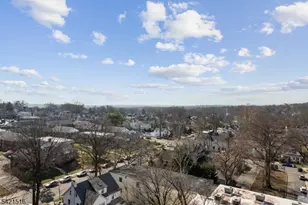 285 Aycrigg Ave, Passaic, NJ 07055 - Photo 16