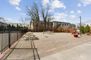 285 Aycrigg Ave, Passaic, NJ 07055 - Photo 22