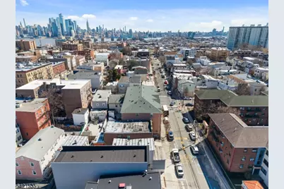 401 Bergenline Ave, Union City, NJ 07087 - Photo 24