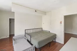 550 Norwood St, East Orange, NJ 07018 - Photo 16