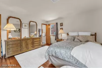 47 S Walnut Ave, Woodbridge Township, NJ 08830 - Photo 14