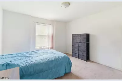 94 19th Ave, Newark, NJ 07103 - Photo 14