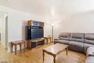 94 19th Ave, Newark, NJ 07103 - Photo 8