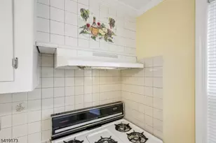 13 William St, New Providence, NJ 07974 - Photo 8