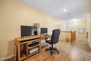 614 Turlington Ct, Livingston, NJ 07039 - Photo 24