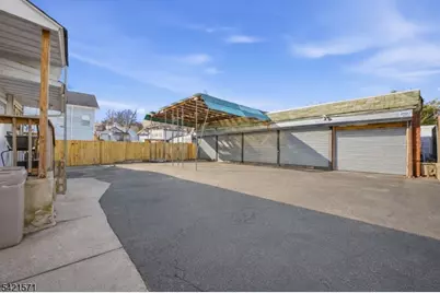 13-15 May St, Newark, NJ 07104 - Photo 28