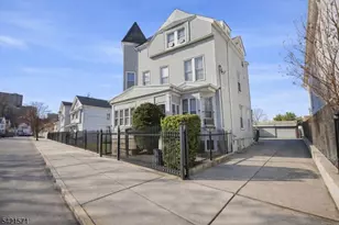 13 May St, Newark, NJ 07104 - Photo 2