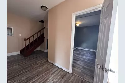 748 Trumbull St #2, Elizabeth, NJ 07201 - Photo 4