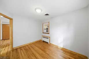 52 Broadway, Clark Township, NJ 07066 - Photo 18