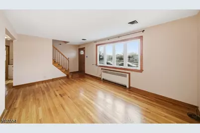 52 Broadway, Clark Township, NJ 07066 - Photo 6