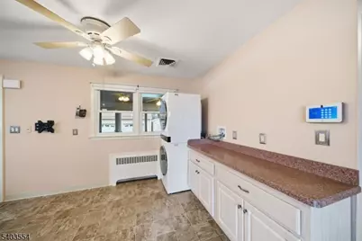 52 Broadway, Clark Township, NJ 07066 - Photo 8