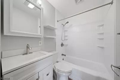 52 Broadway, Clark Township, NJ 07066 - Photo 12