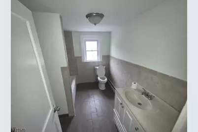 596 Meyersville Rd, Long Hill Township, NJ 07933 - Photo 4