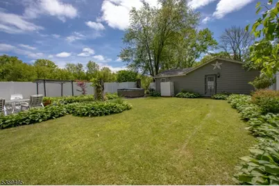 76 Glen Rd, Wantage, NJ 07461 - Photo 2