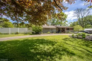 76 Glen Rd, Wantage, NJ 07461 - Photo 1